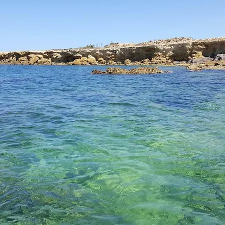 A Due Passi Dal Mare Nyaraló Petrosino
