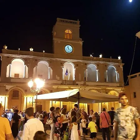 A Due Passi Dal Mare Nyaraló Petrosino